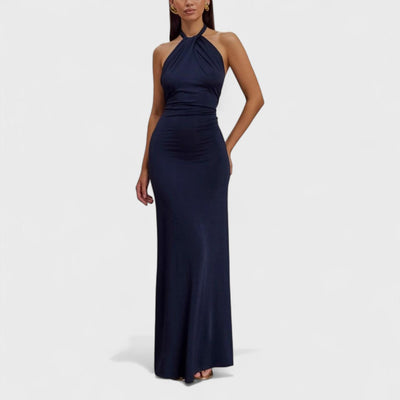 Klara – Abito curvy in seta con collo halter
